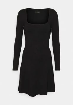 Even&Odd ECKIGER AUSSCHNITT MINI STRICKKLEID - Strickkleid - Black -Even&Odd 02fc65678b964a74a7f8ac609f600649