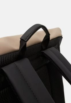 Even&Odd Tagesrucksack - 802 - Black_704 - Beige 9 Even&Odd Tagesrucksack - 802 - Black_704 - Beige -Even&Odd 3b363b9301be46ac88cdd169cf72174e