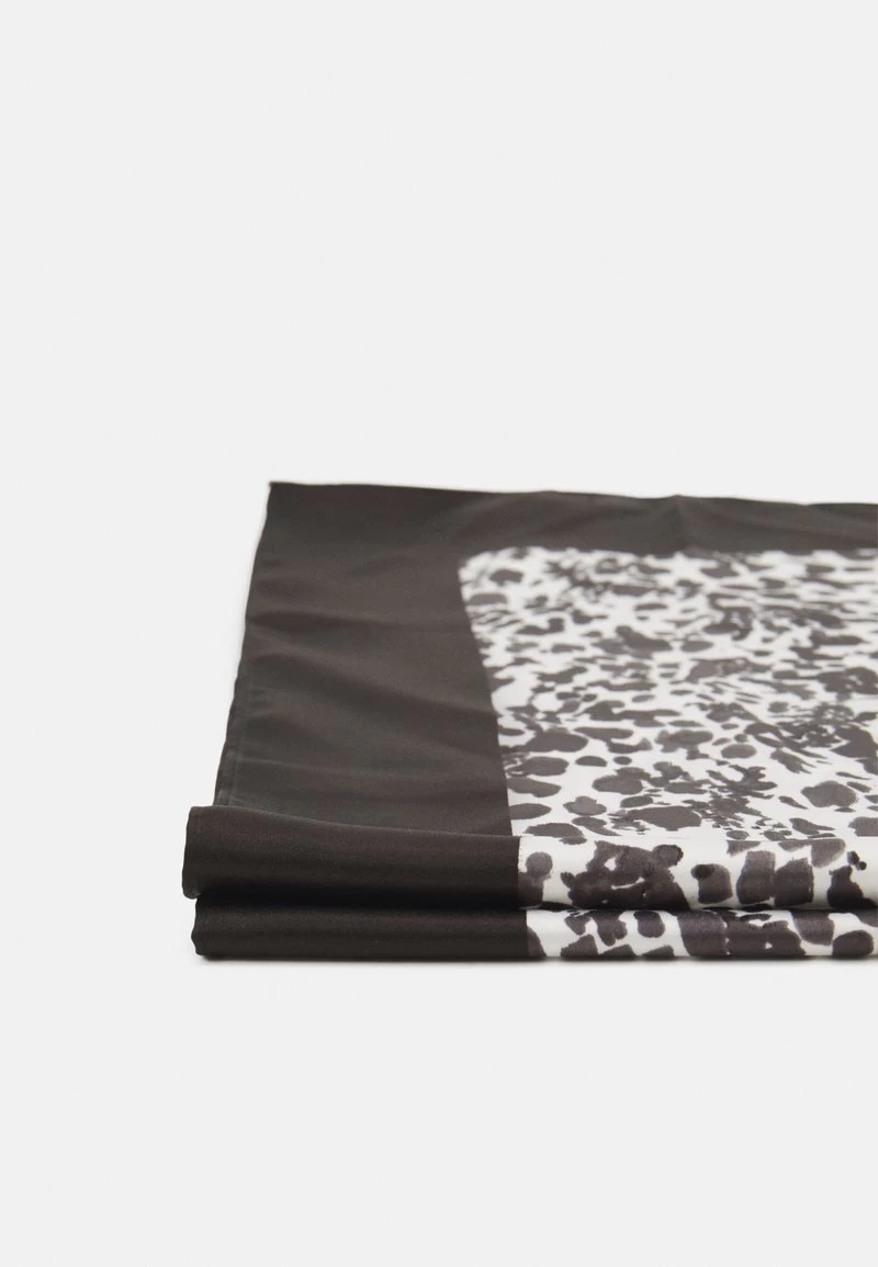 Even&Odd Tuch - Black 2 Even&Odd Tuch - Black – Bild 2