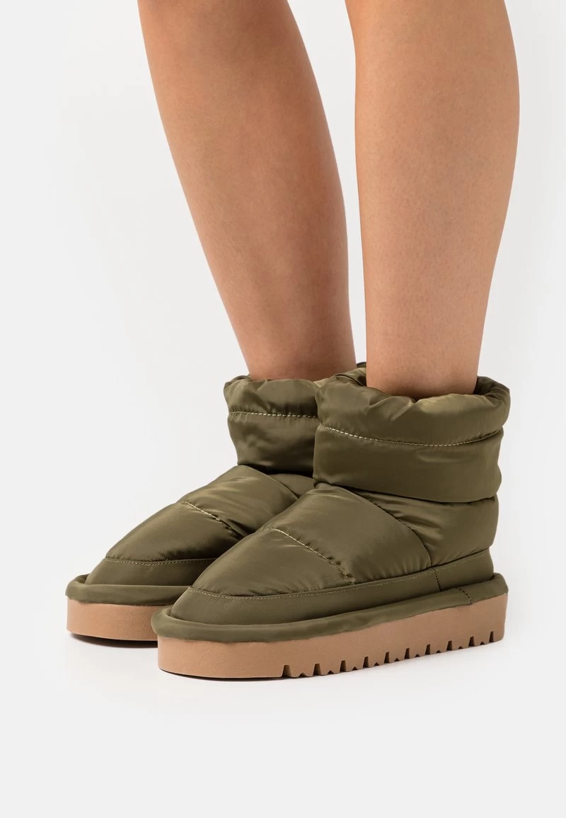 Even&Odd Plateaustiefelette - Khaki 1 Even&Odd Plateaustiefelette - Khaki