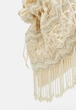 Even&Odd Clutch - White 10 Even&Odd Clutch - White -Even&Odd af6f2df9bb8e44928312dee59907f93e