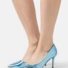 Pumps - Light Blue