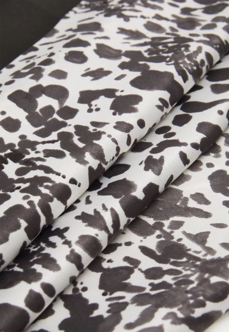 Even&Odd Tuch - Black 3 Even&Odd Tuch - Black – Bild 3