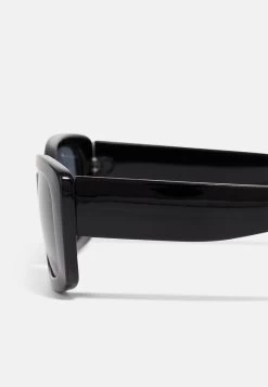 Even&Odd Sonnenbrille - Black -Even&Odd f46b55ef94a04a0a8d6ef1f2c4bb9d86