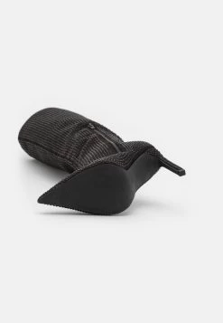 Even&Odd Stiefel - Black 9 Even&Odd Stiefel - Black -Even&Odd f8ca9af5f55b41d6b731aa6cd46d4a52